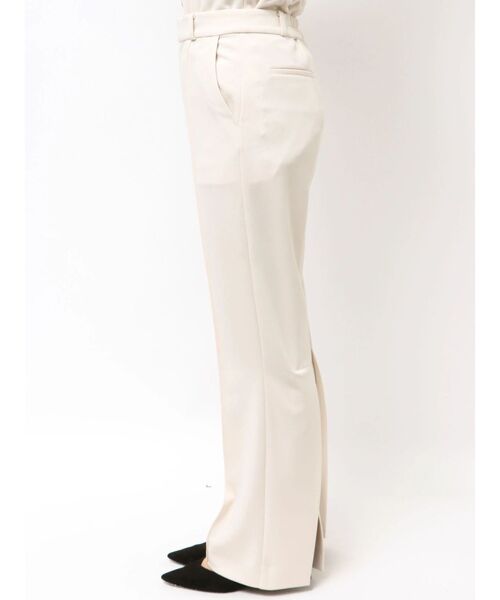 TONAL(トーナル)の「バックスリットフレアパンツ(その他パンツ・レディース・アイボリー/グレー/ネイビー・SMALL/MEDIUM)」の7枚目の写真
