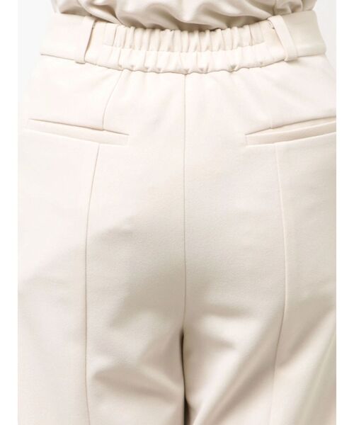 TONAL(トーナル)の「バックスリットフレアパンツ(その他パンツ・レディース・アイボリー/グレー/ネイビー・SMALL/MEDIUM)」の9枚目の写真
