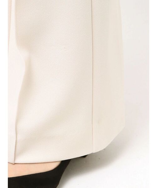 TONAL(トーナル)の「バックスリットフレアパンツ(その他パンツ・レディース・アイボリー/グレー/ネイビー・SMALL/MEDIUM)」の12枚目の写真
