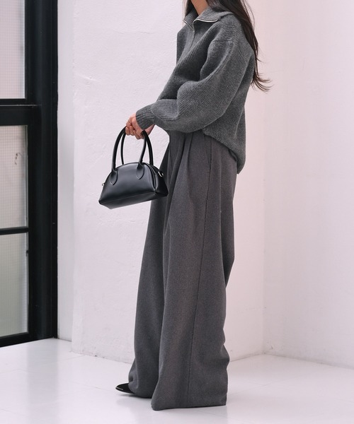 AKTE(アクテ)の「ハーフジップニットプルオーバー(ニット/セーター・レディース・ピンク/チャコールグレー・FREE)」の4枚目の写真