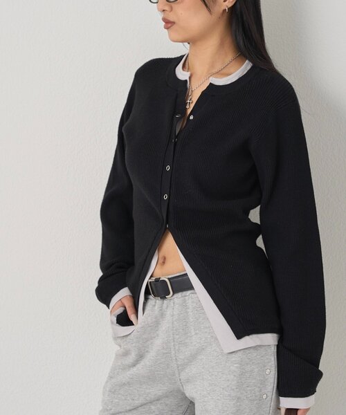 WHO'S WHO gallery(フーズフーギャラリー)の「LAYERED HENLEY NARROW CARDIGAN(カーディガン/ボレロ・レディース・アイボリー/ブラック/グレー/ネイビー/レッド/ブルー・FREE)」の3枚目の写真