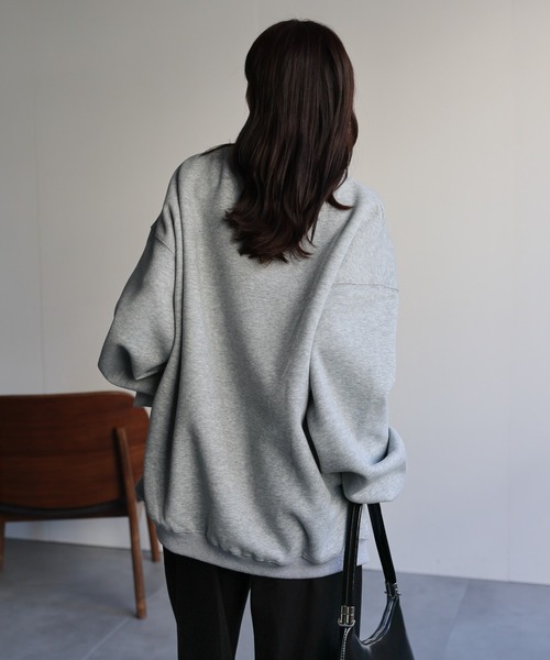 ap retro（アプレトロ）の「ロゴ刺繍オーバーサイズスウェット / Bigトレーナー（スウェット・レディース・オートミール/ネイビー/ブラウン/グレー/ベージュ/グリーン/ライトブルー・FREE）」の18枚目の写真