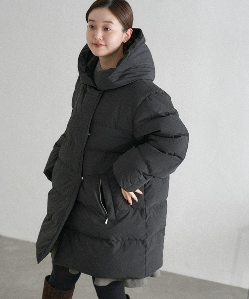 IENA(イエナ)の「LIMONTA パフィーネックミドルダウン(ダウンジャケット/コート・レディース・ブラック・38/36)」の4枚目の写真