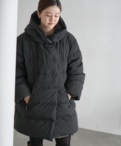 IENA(イエナ)の「LIMONTA パフィーネックミドルダウン(ダウンジャケット/コート・レディース・ブラック・38/36)」の8枚目の写真