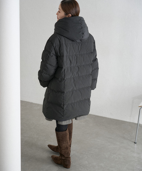 IENA(イエナ)の「LIMONTA パフィーネックミドルダウン(ダウンジャケット/コート・レディース・ブラック・38/36)」の13枚目の写真