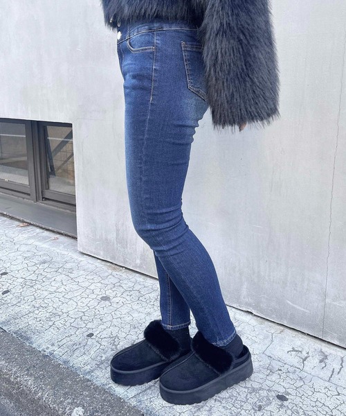 INGNI(イング)の「【WEB限定】ハイウエストスキニーデニムパンツ(デニムパンツ・レディース・ブルー系その他4/インディゴブルー・S/M)」の11枚目の写真