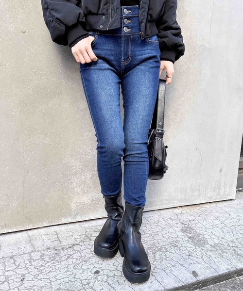 INGNI(イング)の「【WEB限定】ハイウエストスキニーデニムパンツ(デニムパンツ・レディース・ブルー系その他4/インディゴブルー・S/M)」の22枚目の写真