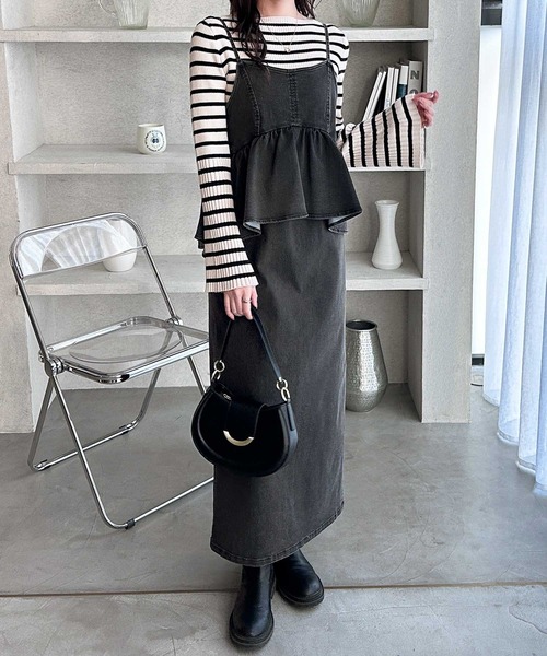 セール】【S-LL展開】楽ちん！細見えデニムペプラムキャミワンピース