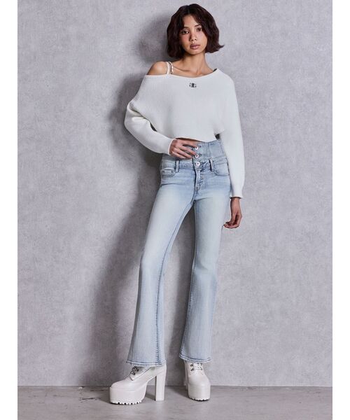 GYDA（ジェイダ）の「Symmetry GYDAワンショルチェーンニットトップス（ニット/セーター・レディース・ブラック/オフホワイト/ピンク・FREE）」の6枚目の写真