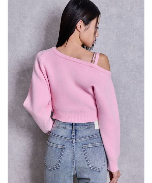 GYDA（ジェイダ）の「Symmetry GYDAワンショルチェーンニットトップス（ニット/セーター・レディース・ブラック/オフホワイト/ピンク・FREE）」の8枚目の写真