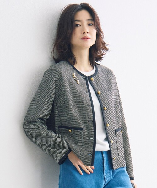 自由区(ジユウク)の「ライトカラミノーカラー ジャケット(ノーカラージャケット・レディース・アイボリー系/ダークブラウン系/ブラック系・32)」の1枚目の写真