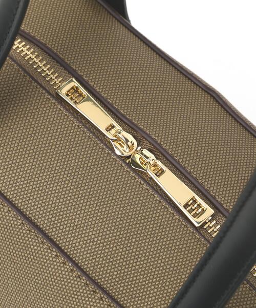 NATURAL BEAUTY BASIC（ナチュラルビューティーベーシック）の「◇チャームデコラキャンバスボストンバッグ（ボストンバッグ・レディース・ホワイト系その他/グリーン系その他6・ﾌﾘ-）」の7枚目の写真