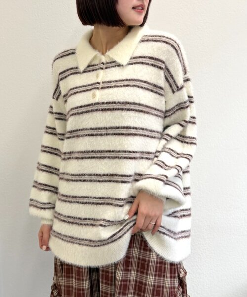 w closet(ダブルクローゼット)の「シャギーポロニット(ニット/セーター・レディース・ブルー/アイボリー/ピンク・FREE)」の4枚目の写真