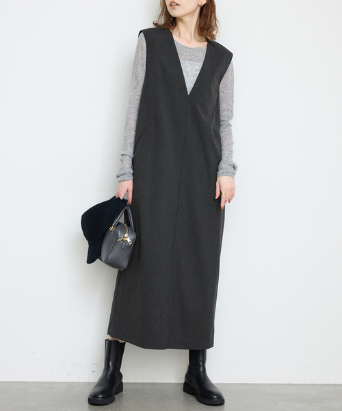 SLOBE IENA(スローブイエナ)の「《WEB限定/追加》TR Vネックジャンパースカート(ワンピース・レディース・チャコールグレー/ブラック・FREE)」の9枚目の写真