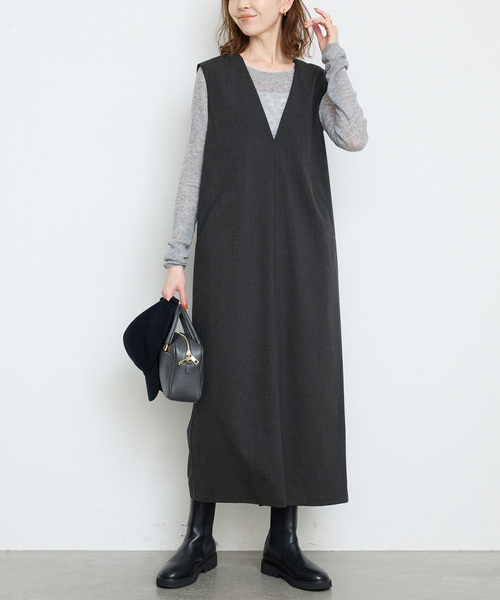 SLOBE IENA(スローブイエナ)の「《WEB限定/追加》TR Vネックジャンパースカート(ワンピース・レディース・チャコールグレー/ブラック・FREE)」の10枚目の写真