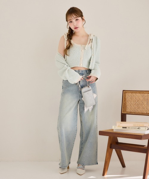 one after another NICE CLAUP(ワンアフターアナザーナイスクラップ)の「【S/Mサイズ展開】ウエスト調整/ビジュー付きストレッチデニムパンツ(デニムパンツ・レディース・ブルー/ブラック/ライトブルー・SMALL/MEDIUM/X-SMALL)」の6枚目の写真