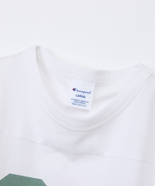 Champion(チャンピオン)の「【Champion/チャンピオン】メンズ ベーシック ショートスリーブフットボールTシャツ(Tシャツ/カットソー・メンズ・オートミール/ホワイト×グリーン/モカ/ブラック系その他/ホワイト×ブラック/ダークブルー・X-LARGE/MEDIUM/SMALL/LARGE)」の19枚目の写真