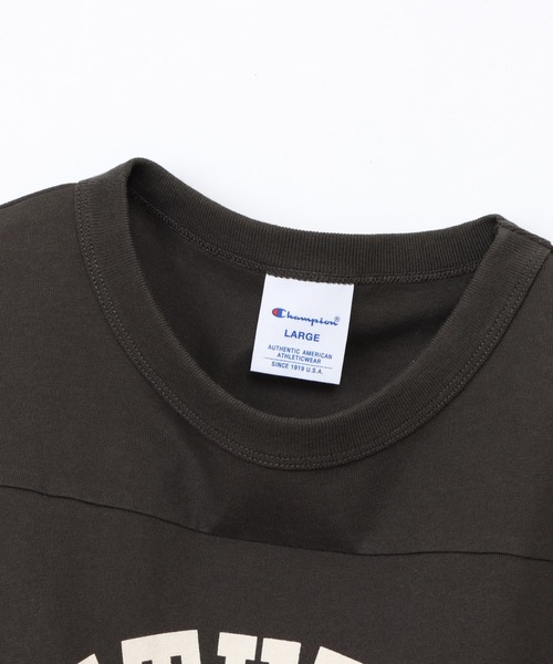 Champion(チャンピオン)の「【Champion/チャンピオン】メンズ ベーシック ショートスリーブフットボールTシャツ(Tシャツ/カットソー・メンズ・オートミール/ホワイト×グリーン/モカ/ブラック系その他/ホワイト×ブラック/ダークブルー・X-LARGE/MEDIUM/SMALL/LARGE)」の16枚目の写真