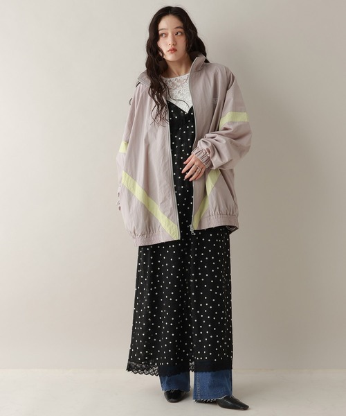 RAGEBLUE（レイジブルー）の「カットオフストレートデニムパンツ（デニムパンツ・レディース・ブルー・MEDIUM/LARGE）」の2枚目の写真