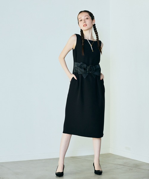 Audie a Muses（オーディアミューズ）の「フラワーリボンウエストノースリーブワンピース（ドレス・レディース・ブラック・38/40/42/36）」の18枚目の写真