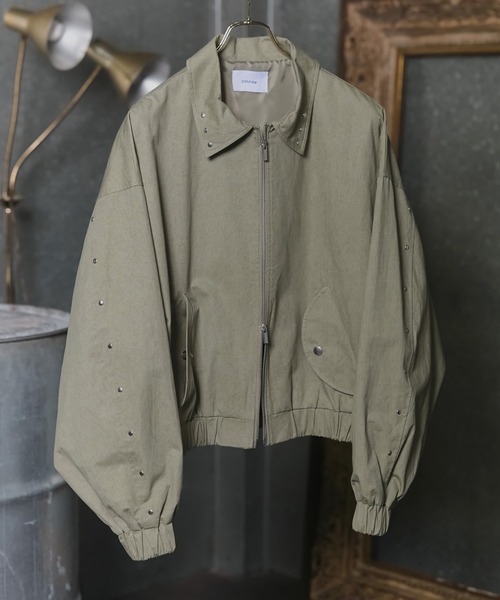 Confirm（コンファーム）の「Peach Brushed Studded Blouson / ピーチ起毛スタッズブルゾン メンズ レディース ユニセックス 【Confirm】（ブルゾン・メンズ・ブラック/カーキ/グレー/ラベンダー・M/L）」の3枚目の写真