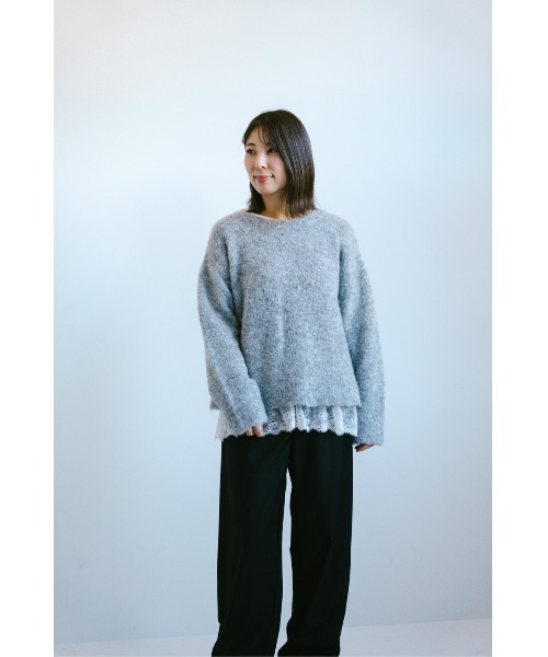 HEART MARKET(ハートマーケット)の「ブークレアソートバックロゴプルオーバー(ニット/セーター・レディース・ピンク/ナチュラル/グレー/サックスブルー・FREE)」の14枚目の写真