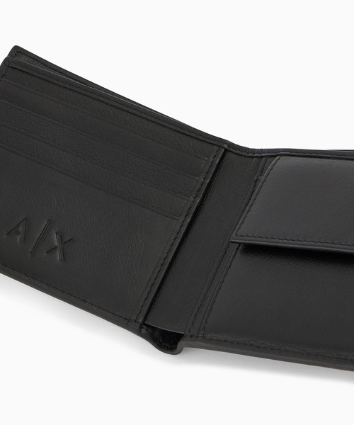 ARMANI EXCHANGE(アルマーニエクスチェンジ)の「【A|X アルマーニ エクスチェンジ】<オンライン限定>AXロゴ レザー 二つ折り財布(コインケース付き)(財布・メンズ・ブラック・FREE)」の2枚目の写真