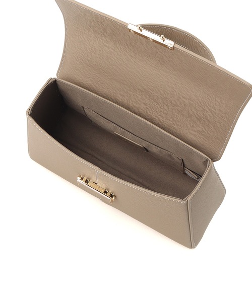artemis by DIANA（アルテミスバイダイアナ）の「ショルダーベルト付属　2WAYスクエアハンドバッグ（ハンドバッグ・レディース・ブラック/アイボリー/ダークベージュ・FREE）」の9枚目の写真