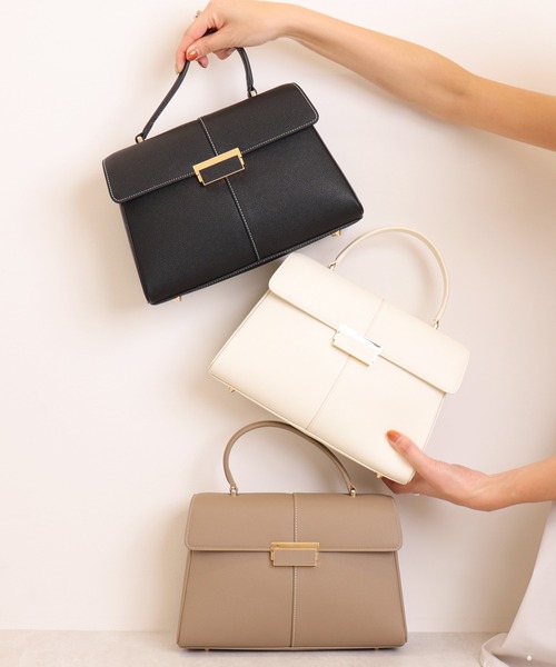 artemis by DIANA（アルテミスバイダイアナ）の「ショルダーベルト付属　2WAYスクエアハンドバッグ（ハンドバッグ・レディース・ブラック/アイボリー/ダークベージュ・FREE）」の20枚目の写真