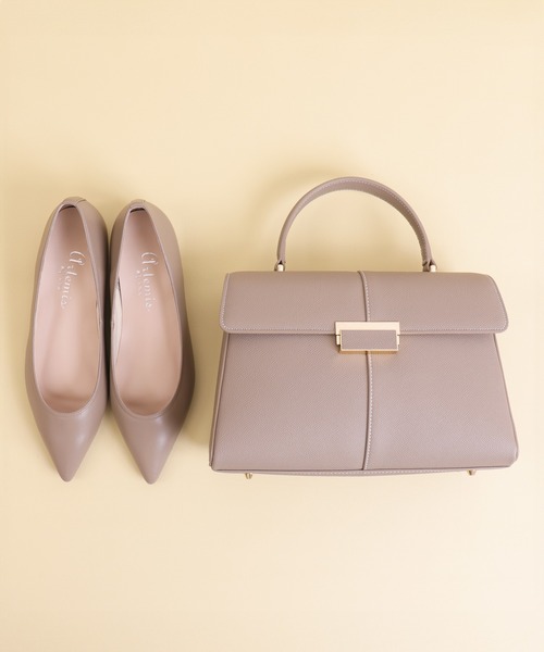 artemis by DIANA（アルテミスバイダイアナ）の「ショルダーベルト付属　2WAYスクエアハンドバッグ（ハンドバッグ・レディース・ブラック/アイボリー/ダークベージュ・FREE）」の19枚目の写真