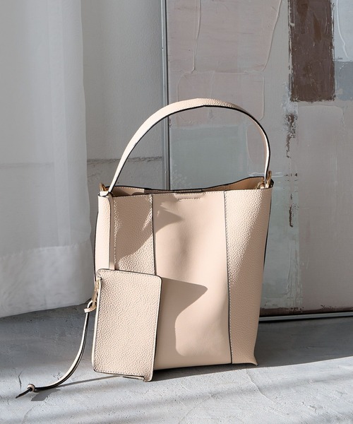 Andemiu（アンデミュウ）の「ポーチツキワンショルダーBAG639654（ショルダーバッグ・レディース・ブラック/アイボリー/チョコ/ピンク・FREE）」の4枚目の写真