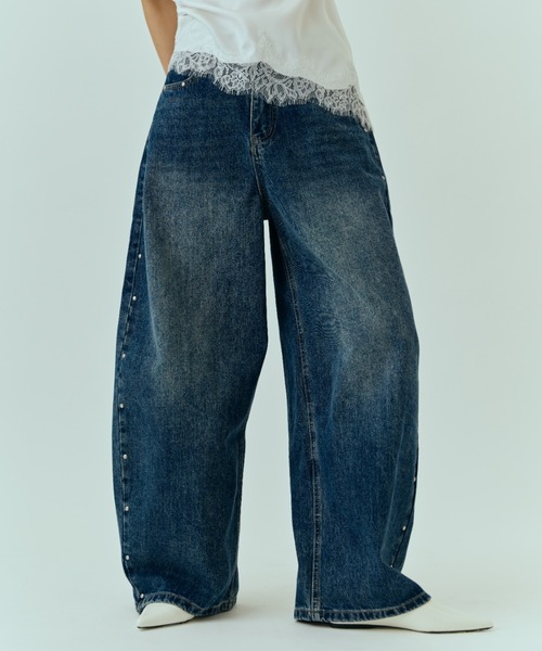 DRWCYS（ドロシーズ）の「サイドスタッズカーブデニム（デニムパンツ・レディース・インディゴブルー・MEDIUM/SMALL）」の3枚目の写真