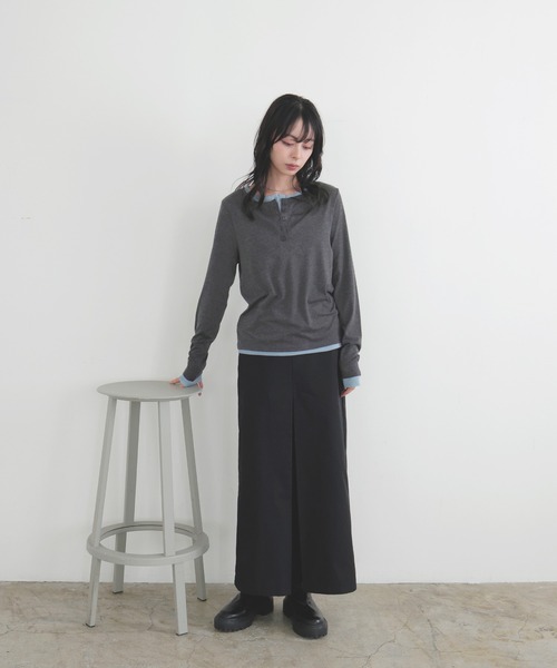 LIAN（リアン）の「バイカラーヘンリーネックプルオーバー（Tシャツ/カットソー・レディース・チャコールグレー/グレー/イエロー/ブラウン・FREE）」の6枚目の写真