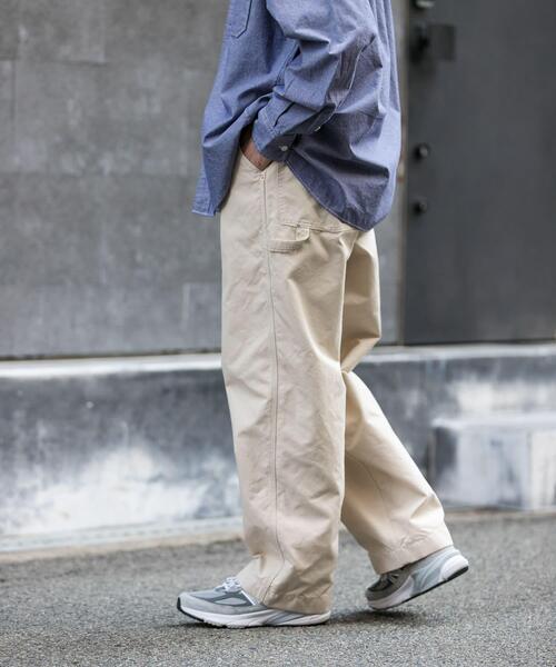 FORK&SPOON（フォークアンドスプーン）の「FORK&SPOON　PEダックペインターパンツ（その他パンツ・メンズ・アイボリー/ネイビー・5/4）」の2枚目の写真