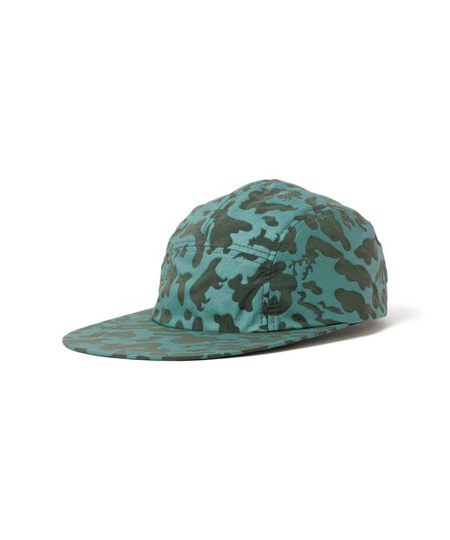 BEAMS PLUS（ビームスプラス）の「5 Panel Long Bill Nylon Rip stop Animal Camo Reflector Print（キャップ・メンズ・グリーン・ONE SIZE）」の6枚目の写真