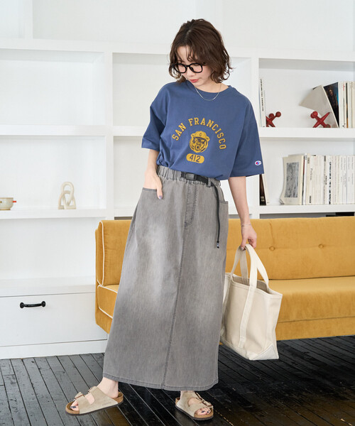 FREAK'S STORE(フリークスストア)の「限定展開 冷感 デニム クライミングスカート (冷感・吸水速乾)(デニムスカート・レディース・ブルー/グレー/ブラック/ネイビー・MEDIUM/SMALL)」の2枚目の写真