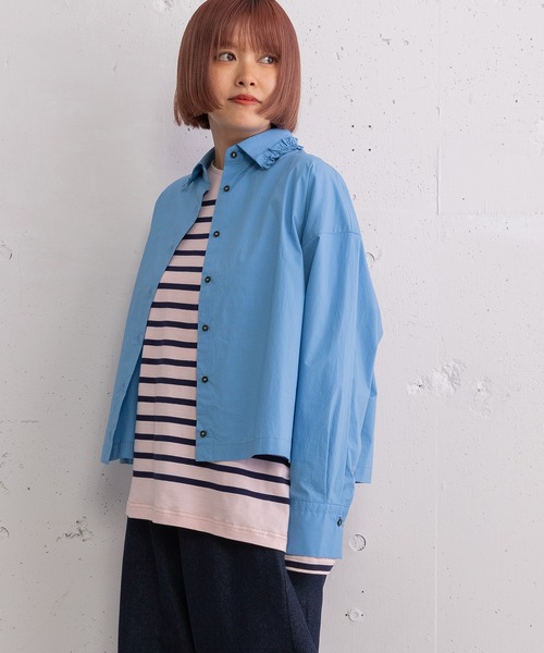 POU DOU DOU（プードゥドゥ）の「フリルデザインクロップドシャツ（シャツ/ブラウス・レディース・オフホワイト/ブルー/ベージュ・3）」の15枚目の写真