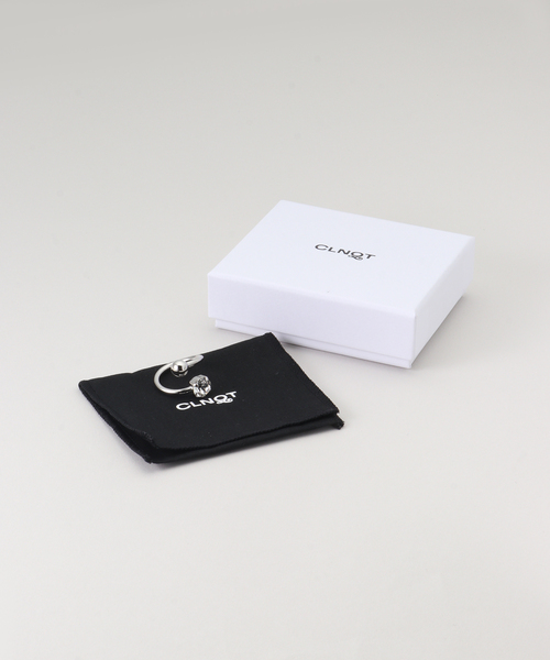 JUSTINE CLENQUET(ジュスティーヌクランケ)の「【JUSTINE CLENQUET/ジャスティーヌ クランケ】MAISIE RING(ネックレス・レディース・シルバー・FREE)」の4枚目の写真