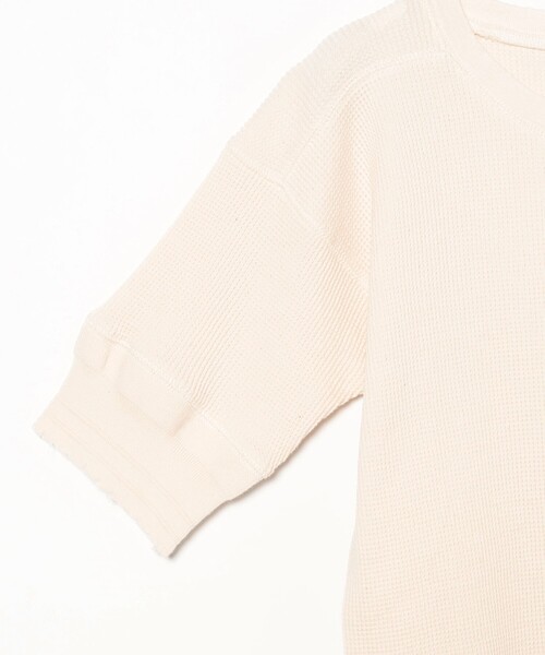 BEAMS BOY(ビームスボーイ)の「【8/6再値下げ】ダメージ サーマル Tシャツ(Tシャツ/カットソー・レディース・オリーブ/ブラック/ナチュラル・1/2)」の19枚目の写真