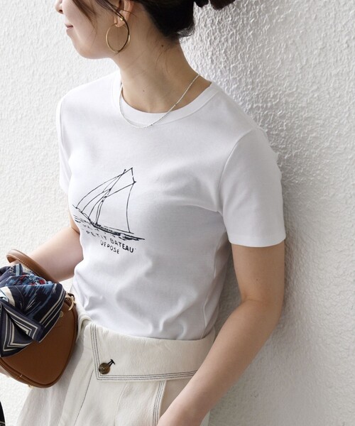 PETIT BATEAU(プチバトー)の「【SHIPS any別注】PETIT BATEAU: ロゴ プリント コンパクト TEE 26SS(Tシャツ/カットソー・レディース・ホワイト/ネイビー/ライトブルー・ONE SIZE)」の1枚目の写真