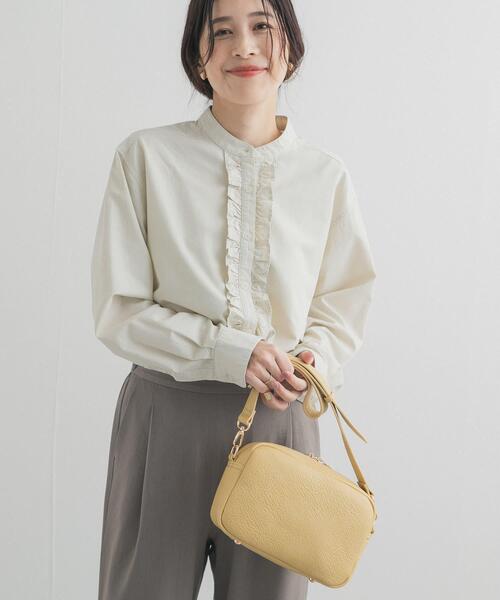 URBAN RESEARCH DOORS(アーバンリサーチドアーズ)の「フロントフリルシャツ(シャツ/ブラウス・レディース・ナチュラル/インディゴブルー・FREE)」の20枚目の写真