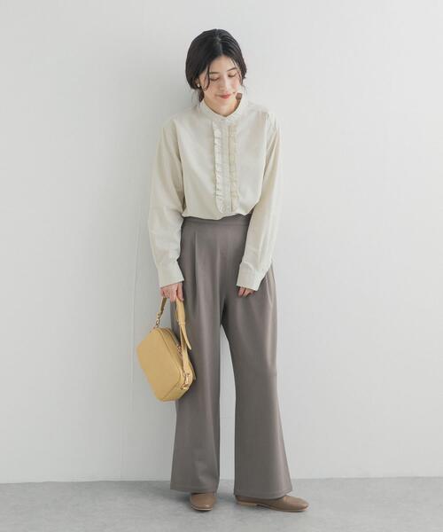 URBAN RESEARCH DOORS(アーバンリサーチドアーズ)の「フロントフリルシャツ(シャツ/ブラウス・レディース・ナチュラル/インディゴブルー・FREE)」の9枚目の写真