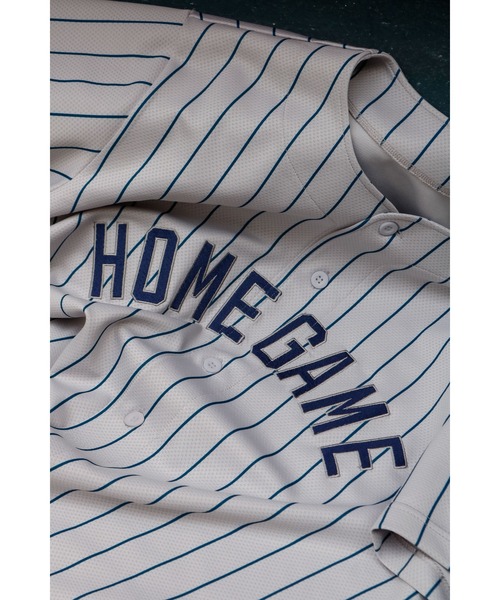 Fanatics(ファナティクス)の「Fanatics 【ファナティクス】 - ベースボールシャツ 別注【Majestic BaseBall Shirts HOMEGAME CUSTOM TM2125FW0001】(Tシャツ/カットソー・メンズ・グレー・SMALL/MEDIUM/LARGE/X-LARGE/XX-LARGE)」の5枚目の写真