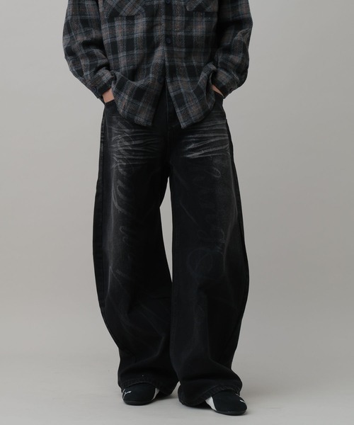 LAND MUSEUM（ランドミュージアム）の「LAND MUSEUM／レターフェードデニム（デニムパンツ・メンズ・ブラック/ブルー・MEDIUM/LARGE）」の14枚目の写真