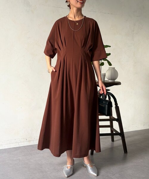 Chez toi（シェトワ）の「タックワンピース（ワンピース・レディース・ブラウン/ブラック/ネイビー・FREE）」の10枚目の写真