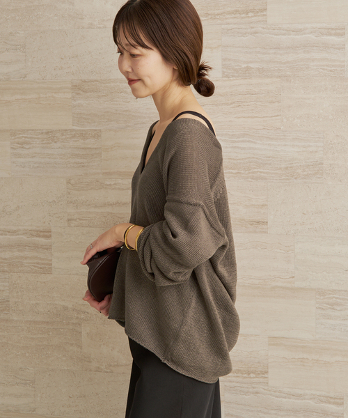 plage（プラージュ）の「コットンリリヤーン Vプルオーバー（ニット/セーター・レディース・アイボリー/カーキ・FREE）」の16枚目の写真