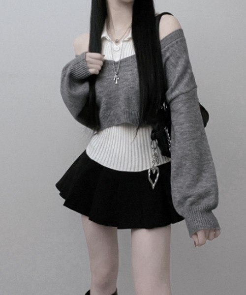 VIVID LADY(ビビッドレディー)の「レイヤード ニットアンサンブル ショートトップスxノースリーブニット(アンサンブル・レディース・グレー/ブラック/レッド/ブラウン・FREE)」の8枚目の写真
