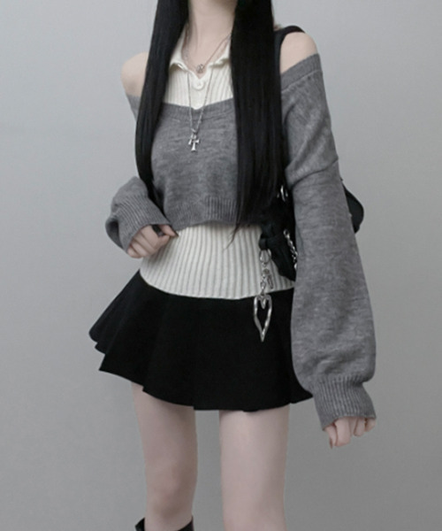 VIVID LADY(ビビッドレディー)の「レイヤード ニットアンサンブル ショートトップスxノースリーブニット(アンサンブル・レディース・グレー/ブラック/レッド/ブラウン・FREE)」の6枚目の写真