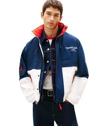 TOMMY JEANS（トミー ジーンズ）の「TJM COLORBLCK WINDCHEATER JACKET（ナイロンジャケット）」