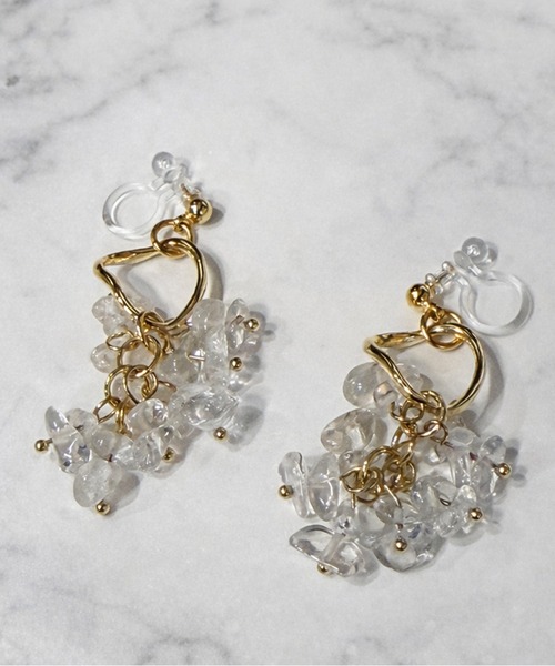 NOLITA LABORATORY(ノリータラボラトリー)の「【 NOLITA / ノリータ 】水晶サザレ×フープ イヤリング ETSUKO(イヤリング・レディース・ゴールド・FREE)」の2枚目の写真